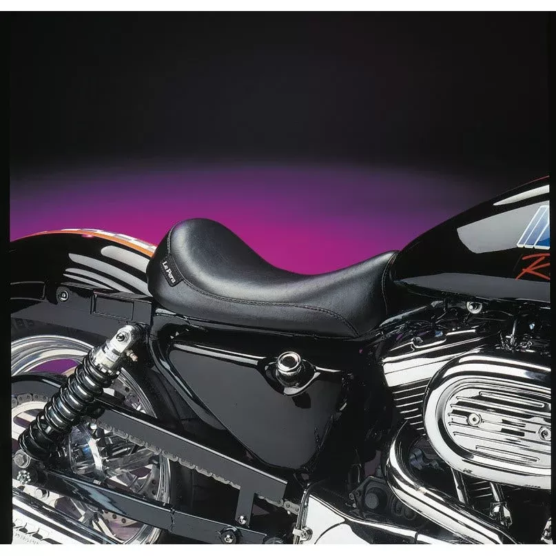 Le Pera Slihouette Black Smooth Solo Seat 4 Harley 86-03 XL Models W/4.5 Gal Tank